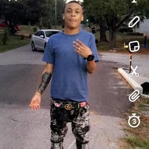 Meet your Posher, Corey